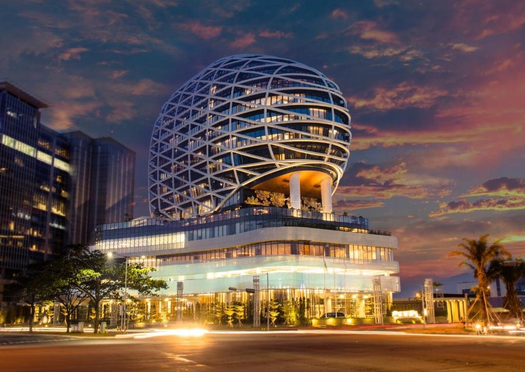 JHL Solitaire Hotel